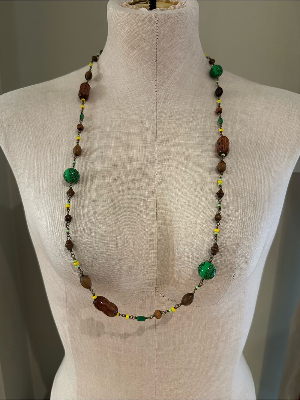 Green and Brown Beaded Women's Necklace
